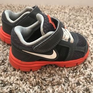 Baby Nike’s - Size 5.5c